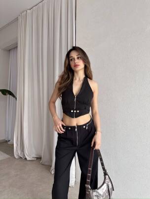 DUALS FERMUARLI SIRT DEKOLTELİ CROP PANTOLON SİYAH TAKIM 