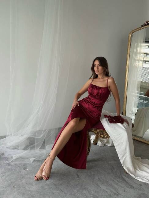 STEFANİ YIRTMAÇLI ASKILI BORDO ELBİSE - 3